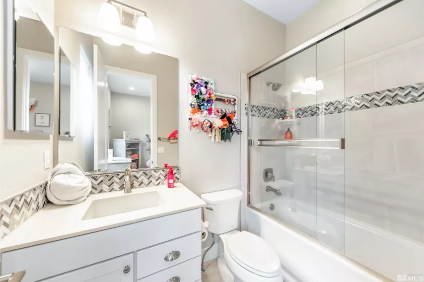 13335 Satinspar, Reno, Nevada 89511, 5 Bedrooms Bedrooms, ,6 BathroomsBathrooms,Residential,Residential,Satinspar,250005326