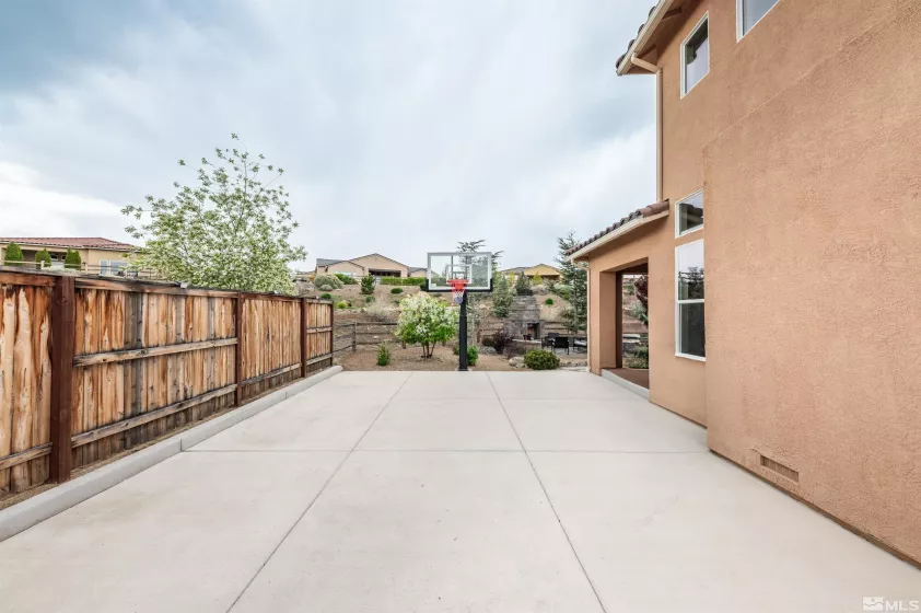 13335 Satinspar, Reno, Nevada 89511, 5 Bedrooms Bedrooms, ,6 BathroomsBathrooms,Residential,Residential,Satinspar,250005326