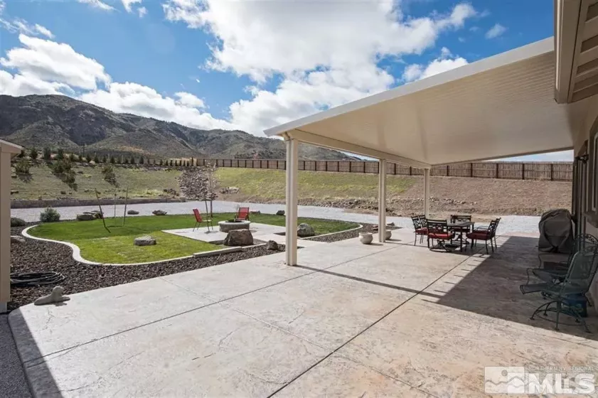 10150 Barrel Racer, Reno, Nevada 89521, 5 Bedrooms Bedrooms, ,4 BathroomsBathrooms,Residential,Residential,Barrel Racer,240012461