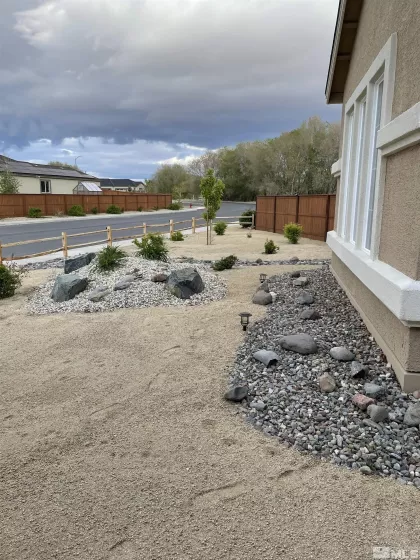 684 Rose, Fernley, Nevada 89408, 3 Bedrooms Bedrooms, ,2 BathroomsBathrooms,Residential,Residential,Rose,250005631