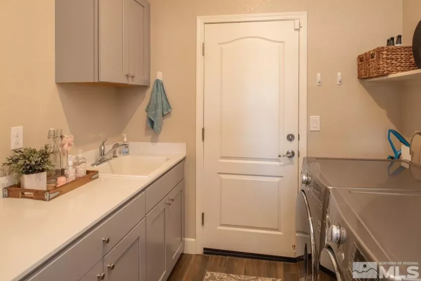 1675 Verdi Vista, Reno, Nevada 89523, 3 Bedrooms Bedrooms, ,3 BathroomsBathrooms,Residential,Residential,Verdi Vista,250002693