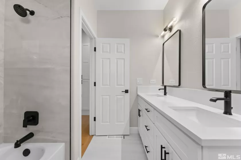 2754 Sky Horse, Reno, Nevada 89511, 3 Bedrooms Bedrooms, ,2 BathroomsBathrooms,Residential,Residential,Sky Horse,250001502