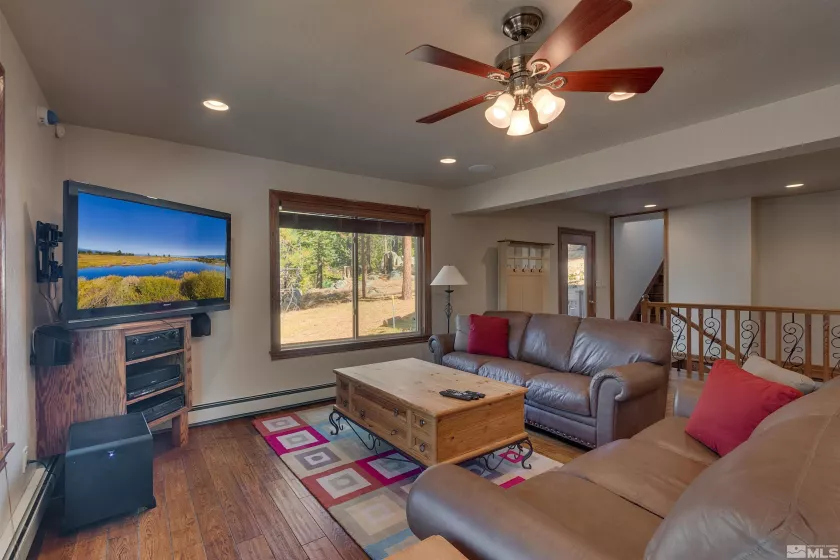 437 Panorama, Stateline, Nevada 89449, 5 Bedrooms Bedrooms, ,5 BathroomsBathrooms,Residential,Residential,Panorama,250003499