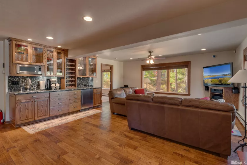 437 Panorama, Stateline, Nevada 89449, 5 Bedrooms Bedrooms, ,5 BathroomsBathrooms,Residential,Residential,Panorama,250003499