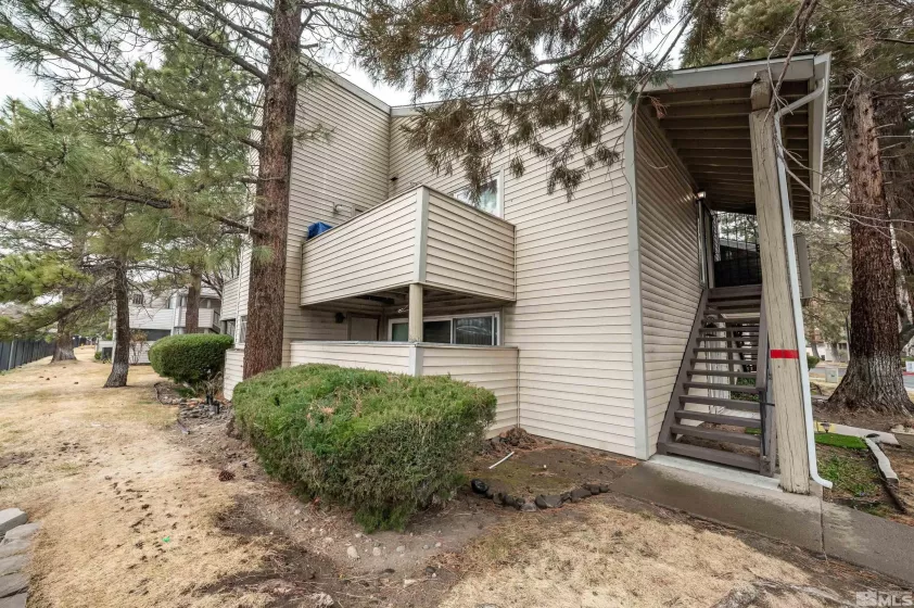 2101 Roundhouse, Sparks, Nevada 89431, 1 Bedroom Bedrooms, ,1 BathroomBathrooms,Residential,Residential,Roundhouse,250002696