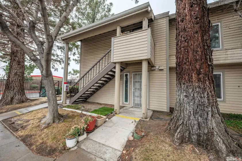 2101 Roundhouse, Sparks, Nevada 89431, 1 Bedroom Bedrooms, ,1 BathroomBathrooms,Residential,Residential,Roundhouse,250002696