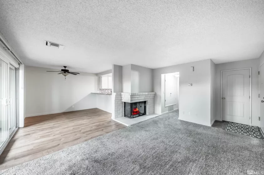 2101 Roundhouse, Sparks, Nevada 89431, 1 Bedroom Bedrooms, ,1 BathroomBathrooms,Residential,Residential,Roundhouse,250002696