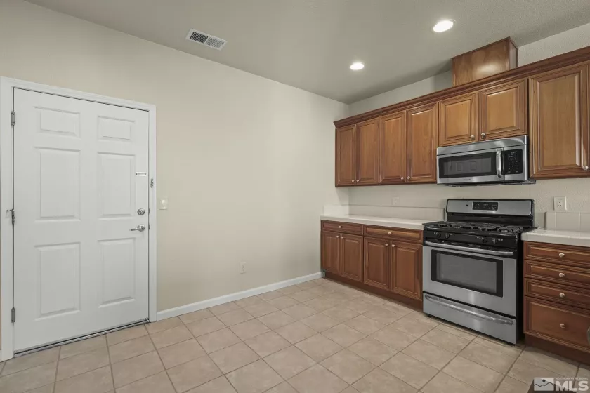 1853 Resistol, Reno, Nevada 89521, 3 Bedrooms Bedrooms, ,3 BathroomsBathrooms,Residential,Residential,Resistol,250002663