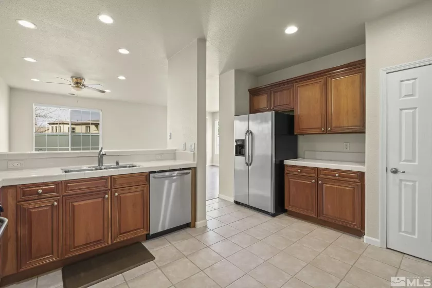1853 Resistol, Reno, Nevada 89521, 3 Bedrooms Bedrooms, ,3 BathroomsBathrooms,Residential,Residential,Resistol,250002663