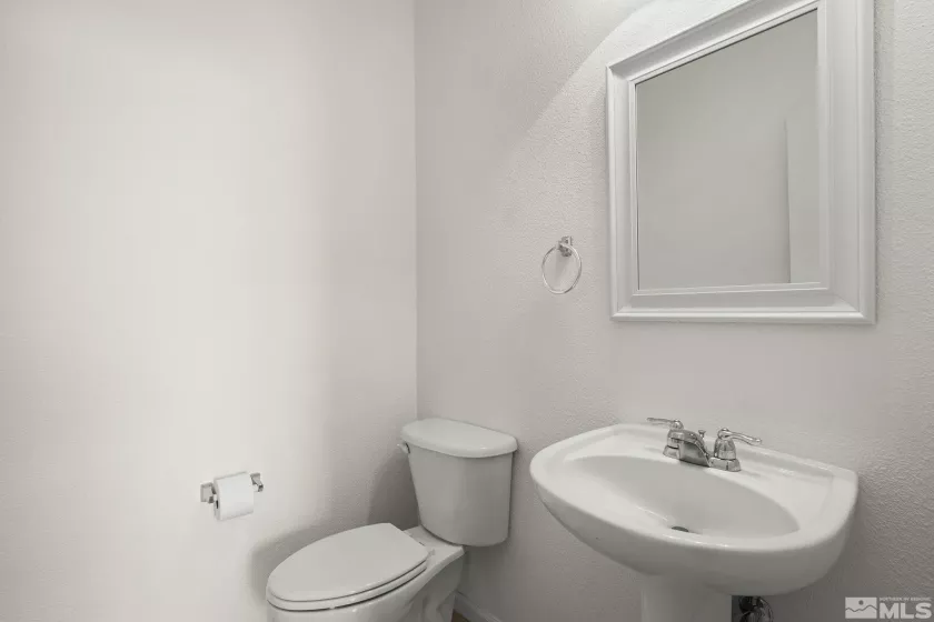 1853 Resistol, Reno, Nevada 89521, 3 Bedrooms Bedrooms, ,3 BathroomsBathrooms,Residential,Residential,Resistol,250002663