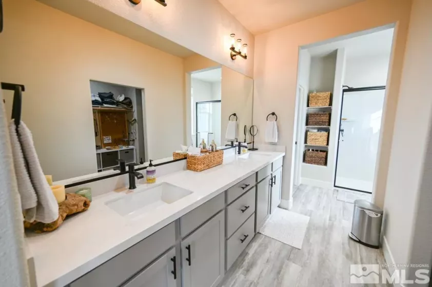 308 Cattail, Gardnerville, Nevada 89410, 3 Bedrooms Bedrooms, ,3 BathroomsBathrooms,Residential,Residential,Cattail,250005827