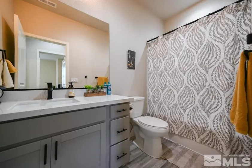 308 Cattail, Gardnerville, Nevada 89410, 3 Bedrooms Bedrooms, ,3 BathroomsBathrooms,Residential,Residential,Cattail,250005827