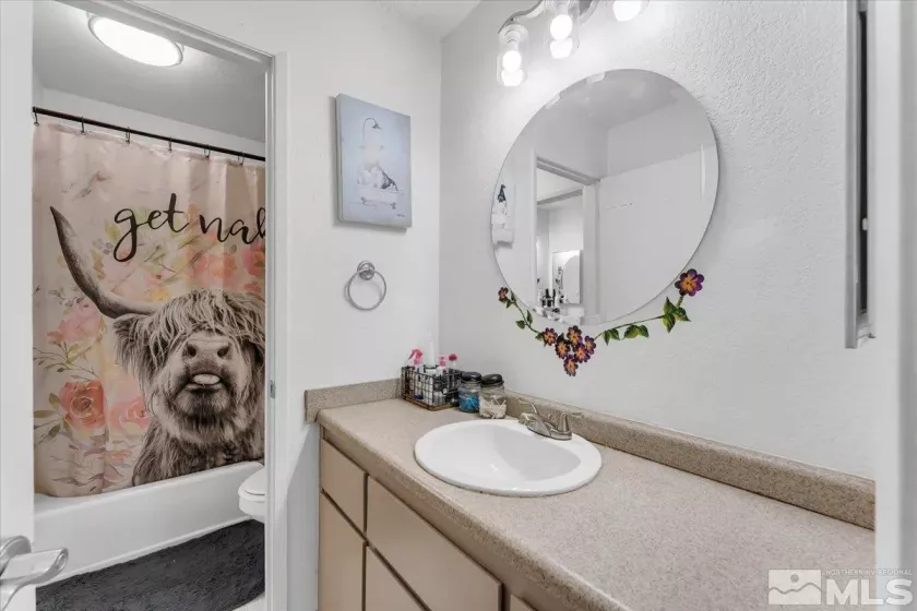 1001 Adrian, Sparks, Nevada 89431, 3 Bedrooms Bedrooms, ,2 BathroomsBathrooms,Residential,Residential,Adrian,250005134