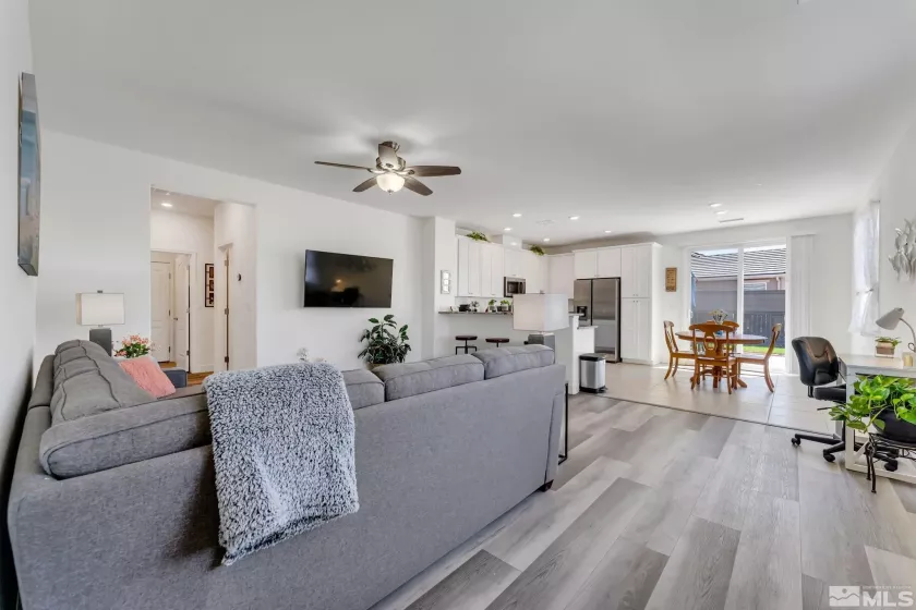6934 Wild River, Sparks, Nevada 89436, 3 Bedrooms Bedrooms, ,2 BathroomsBathrooms,Residential Lease,Manufactured,Wild River,250000032