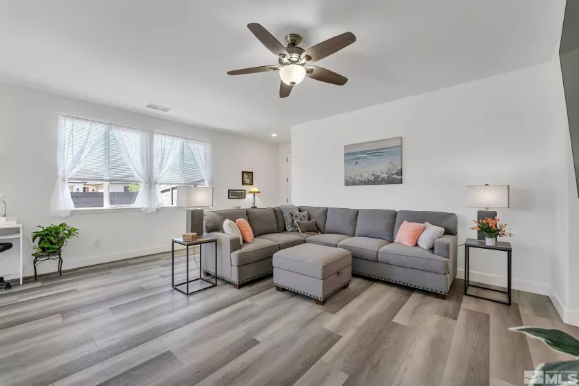6934 Wild River, Sparks, Nevada 89436, 3 Bedrooms Bedrooms, ,2 BathroomsBathrooms,Residential Lease,Manufactured,Wild River,250000032