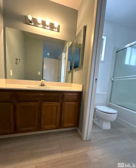 2711 Perro, Reno, Nevada 89502, 3 Bedrooms Bedrooms, ,3 BathroomsBathrooms,Residential Lease,Manufactured,Perro,250005484