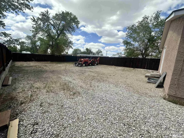 77 Front, Fallon, Nevada 89406, 3 Bedrooms Bedrooms, ,1 BathroomBathrooms,Residential,Residential,Front,250005514