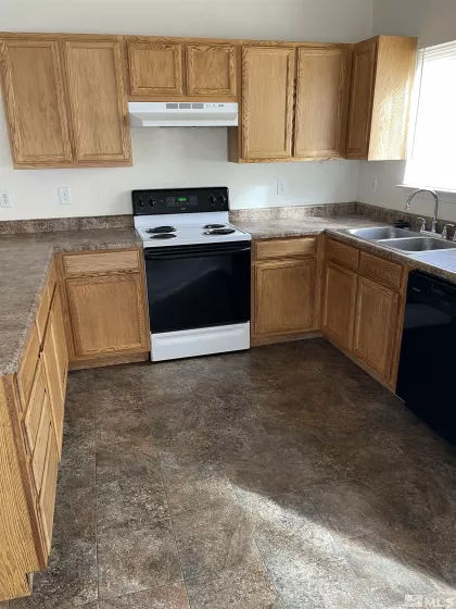 1533 Reese, Fernley, Nevada 89408, 3 Bedrooms Bedrooms, ,2 BathroomsBathrooms,Residential,Residential,Reese,250005520