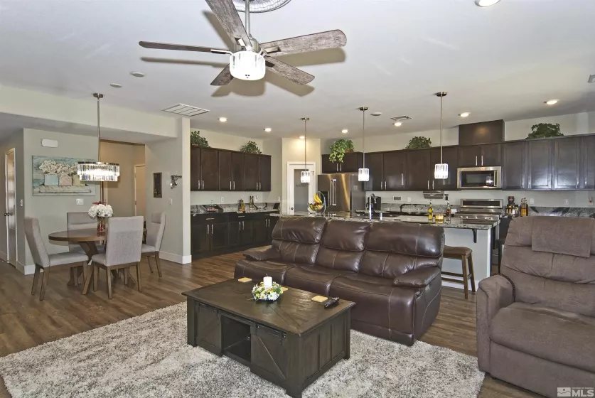 2367 Slater Mill, Sparks, Nevada 89441, 4 Bedrooms Bedrooms, ,4 BathroomsBathrooms,Residential,Residential,Slater Mill,250005519