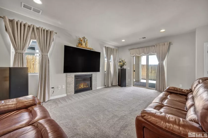 4950 Monrovia, Sparks, Nevada 89436, 3 Bedrooms Bedrooms, ,3 BathroomsBathrooms,Residential,Residential,Monrovia,250005502