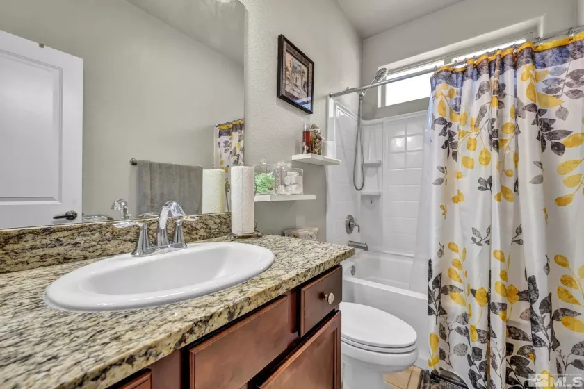4950 Monrovia, Sparks, Nevada 89436, 3 Bedrooms Bedrooms, ,3 BathroomsBathrooms,Residential,Residential,Monrovia,250005502