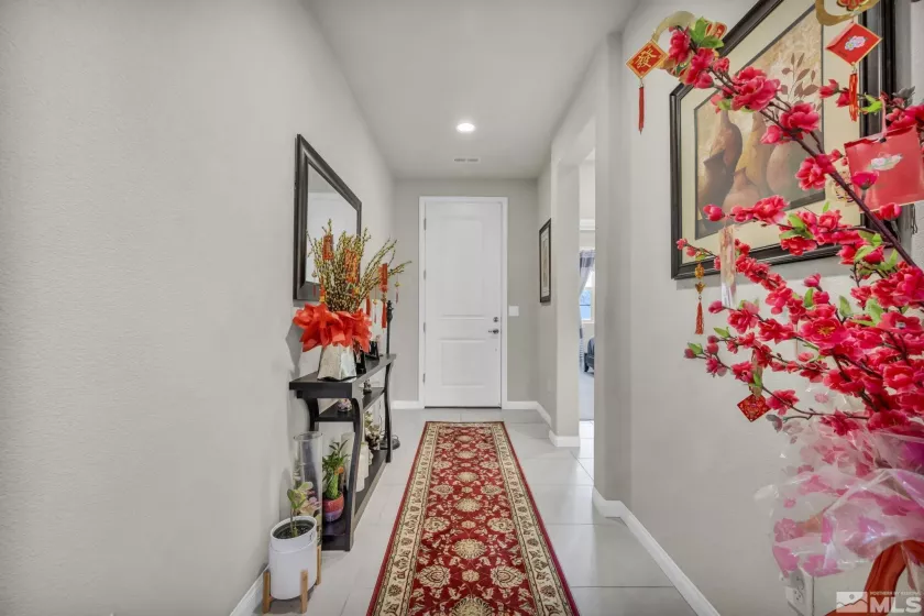 4950 Monrovia, Sparks, Nevada 89436, 3 Bedrooms Bedrooms, ,3 BathroomsBathrooms,Residential,Residential,Monrovia,250005502