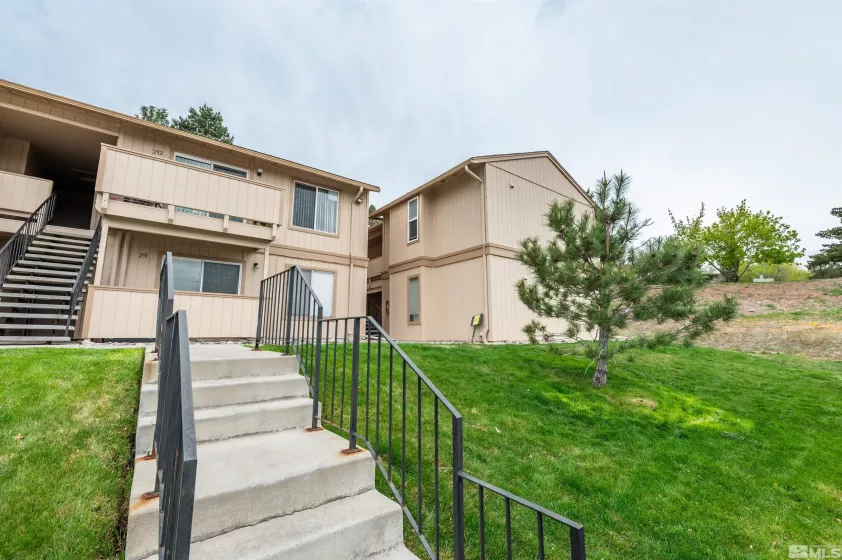 3951 Clear Acre, Reno, Nevada 89512, 1 Bedroom Bedrooms, ,1 BathroomBathrooms,Residential,Residential,Clear Acre,250005498