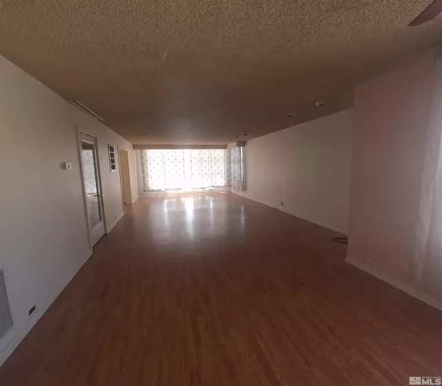 574 D, Hawthorne, Nevada 89415, 5 Bedrooms Bedrooms, ,2 BathroomsBathrooms,Residential,Residential,D,250005481