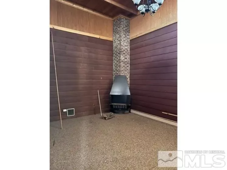 574 D, Hawthorne, Nevada 89415, 5 Bedrooms Bedrooms, ,2 BathroomsBathrooms,Residential,Residential,D,250005481