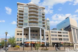 50 Sierra, Reno, Nevada 89501, 2 Bedrooms Bedrooms, ,2 BathroomsBathrooms,Residential,Residential,Sierra,250005497