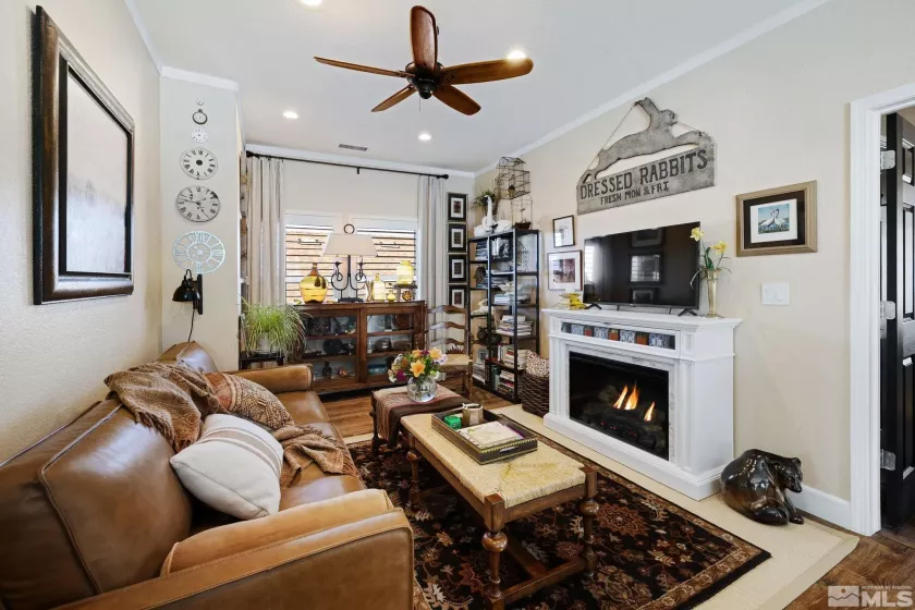 958 Marble Hills, Sparks, Nevada 89436, 2 Bedrooms Bedrooms, ,3 BathroomsBathrooms,Residential,Residential,Marble Hills,250005472