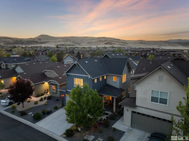 958 Marble Hills, Sparks, Nevada 89436, 2 Bedrooms Bedrooms, ,3 BathroomsBathrooms,Residential,Residential,Marble Hills,250005472
