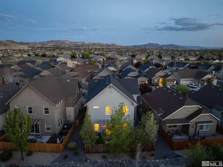 958 Marble Hills, Sparks, Nevada 89436, 2 Bedrooms Bedrooms, ,3 BathroomsBathrooms,Residential,Residential,Marble Hills,250005472