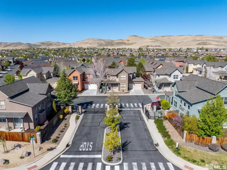958 Marble Hills, Sparks, Nevada 89436, 2 Bedrooms Bedrooms, ,3 BathroomsBathrooms,Residential,Residential,Marble Hills,250005472