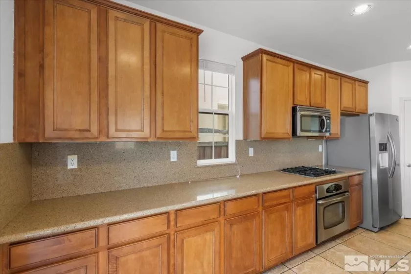 7031 Sacred, Sparks, Nevada 89436, 4 Bedrooms Bedrooms, ,3 BathroomsBathrooms,Residential,Residential,Sacred,250005120