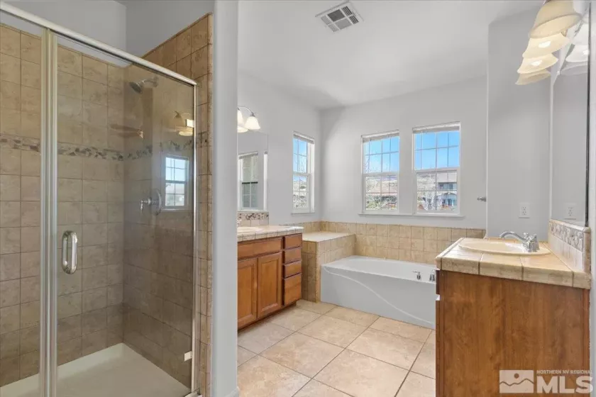 7031 Sacred, Sparks, Nevada 89436, 4 Bedrooms Bedrooms, ,3 BathroomsBathrooms,Residential,Residential,Sacred,250005120
