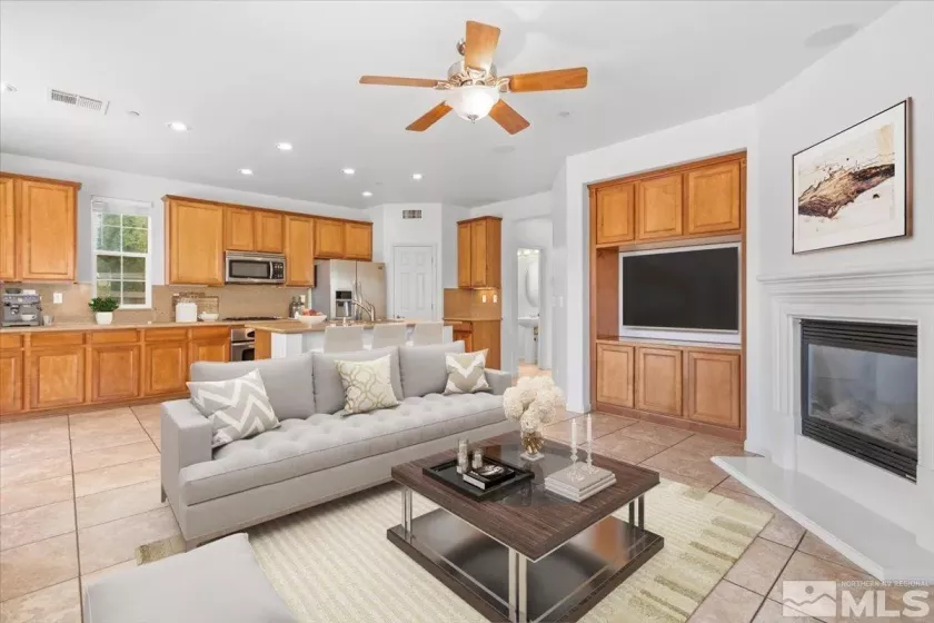 7031 Sacred, Sparks, Nevada 89436, 4 Bedrooms Bedrooms, ,3 BathroomsBathrooms,Residential,Residential,Sacred,250005120