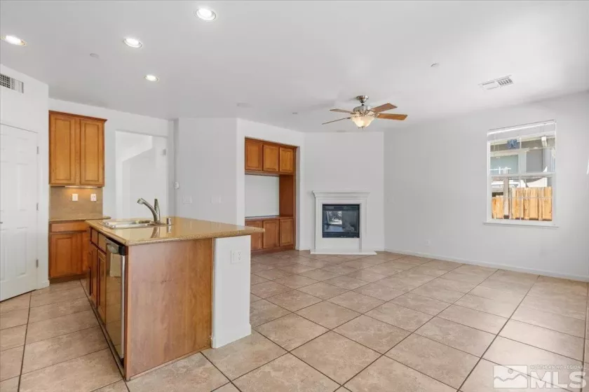 7031 Sacred, Sparks, Nevada 89436, 4 Bedrooms Bedrooms, ,3 BathroomsBathrooms,Residential,Residential,Sacred,250005120