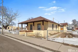 231 6Th, Wells, Nevada 89835, 3 Bedrooms Bedrooms, ,2 BathroomsBathrooms,Residential,Residential,6Th,250003280