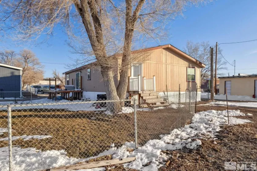 207 6th, Wells, Nevada 89835, 3 Bedrooms Bedrooms, ,2 BathroomsBathrooms,Residential,Residential,6th,250003282