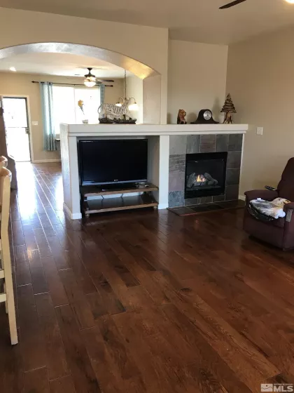1958 Rawles, Fernley, Nevada 89408, 3 Bedrooms Bedrooms, ,2 BathroomsBathrooms,Residential,Residential,Rawles,250004902