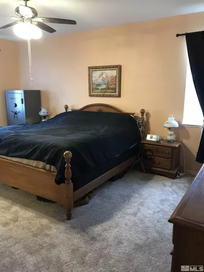 1958 Rawles, Fernley, Nevada 89408, 3 Bedrooms Bedrooms, ,2 BathroomsBathrooms,Residential,Residential,Rawles,250004902