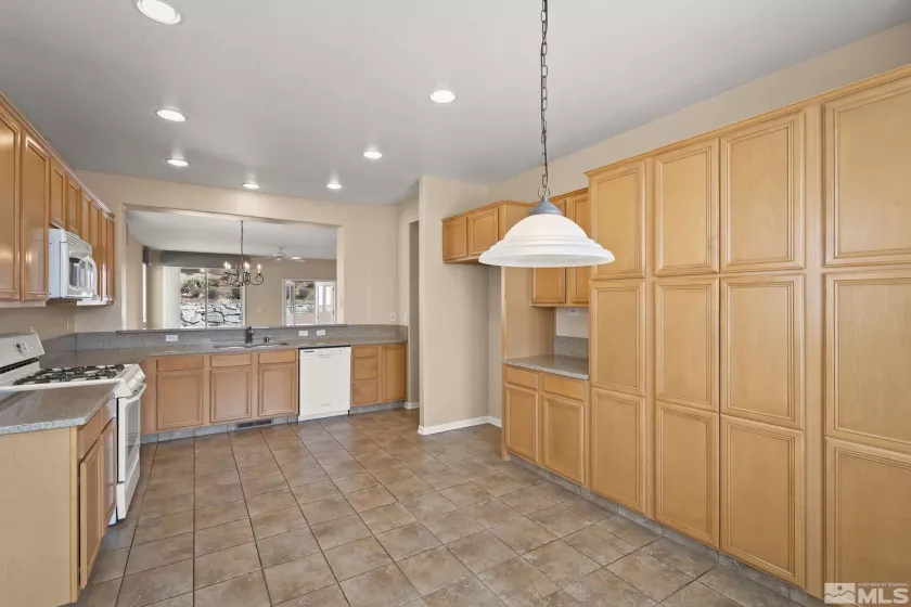 1740 Vicenza, Sparks, Nevada 89434, 2 Bedrooms Bedrooms, ,2 BathroomsBathrooms,Residential,Residential,Vicenza,250003584