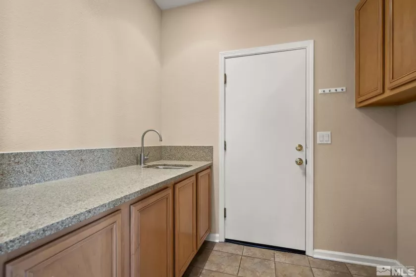 1740 Vicenza, Sparks, Nevada 89434, 2 Bedrooms Bedrooms, ,2 BathroomsBathrooms,Residential,Residential,Vicenza,250003584