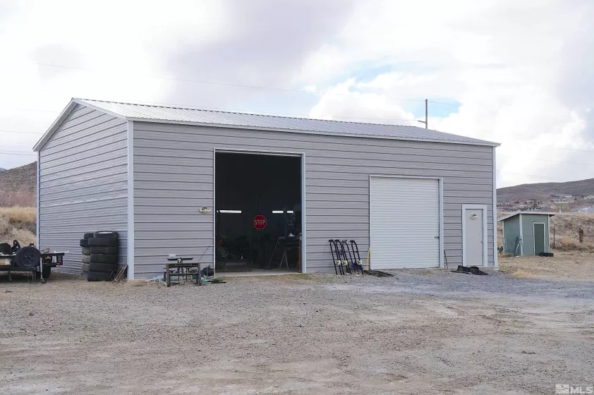 725 Stock, Fernley, Nevada 89408, 2 Bedrooms Bedrooms, ,1 BathroomBathrooms,Residential,Residential,Stock,250003246