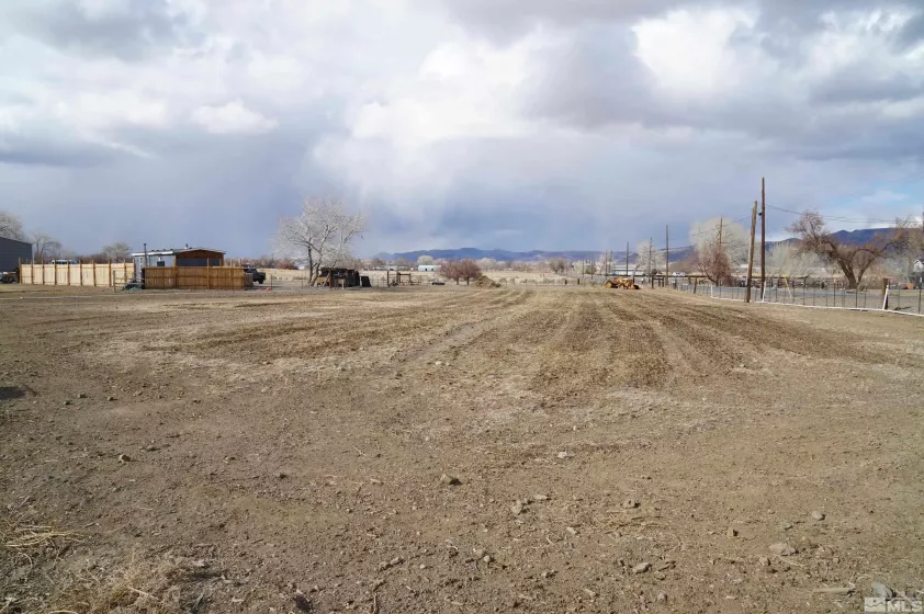 725 Stock, Fernley, Nevada 89408, 2 Bedrooms Bedrooms, ,1 BathroomBathrooms,Residential,Residential,Stock,250003246
