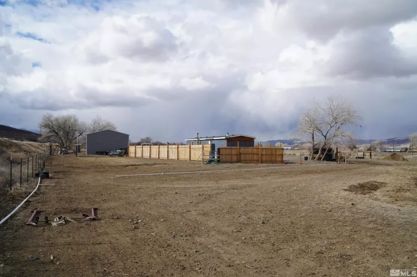 725 Stock, Fernley, Nevada 89408, 2 Bedrooms Bedrooms, ,1 BathroomBathrooms,Residential,Residential,Stock,250003246
