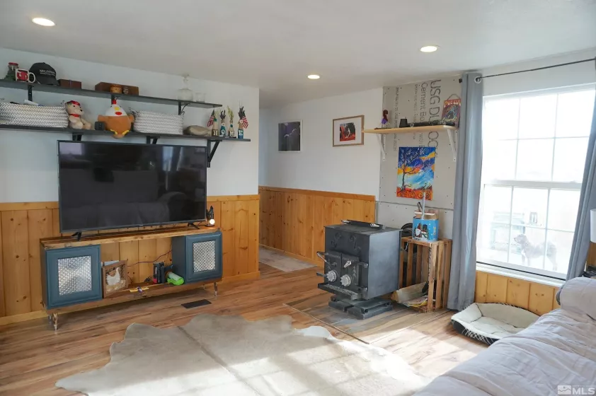 725 Stock, Fernley, Nevada 89408, 2 Bedrooms Bedrooms, ,1 BathroomBathrooms,Residential,Residential,Stock,250003246