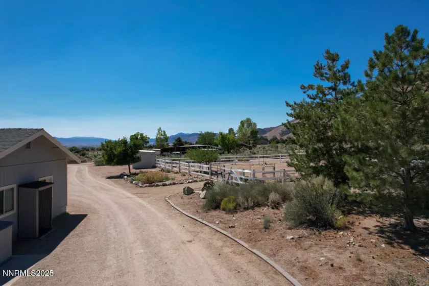 67 Pinon, Smith Valley, Nevada 89444, 5 Bedrooms Bedrooms, ,4 BathroomsBathrooms,Residential,Residential,Pinon,250004123