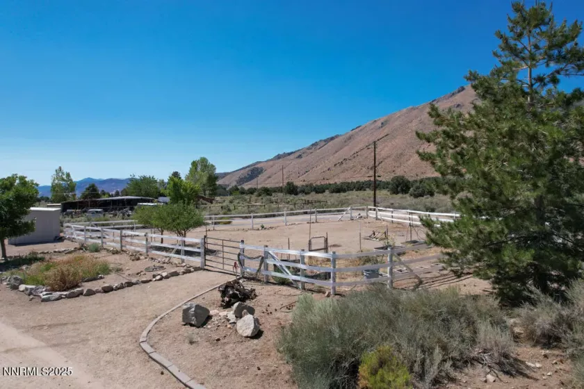 67 Pinon, Smith Valley, Nevada 89444, 5 Bedrooms Bedrooms, ,4 BathroomsBathrooms,Residential,Residential,Pinon,250004123